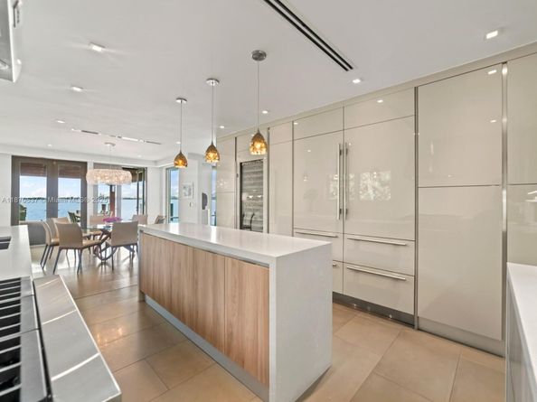 9301 N Bayshore Dr, Miami Shores FL 33138