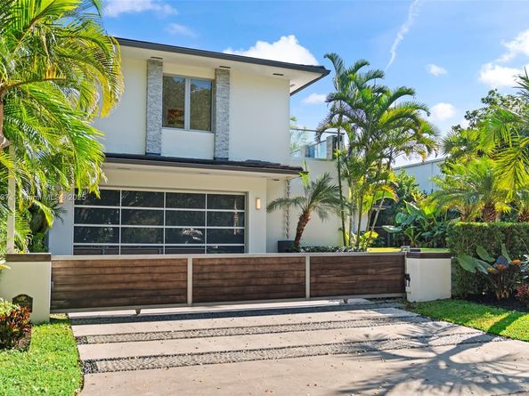 9301 N Bayshore Dr, Miami Shores FL 33138