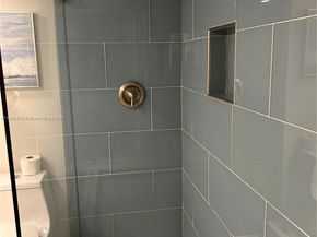 275 Palm Ave D205, Jupiter FL 33477
