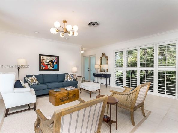16081 SW 86th Ave, Palmetto Bay FL 33157