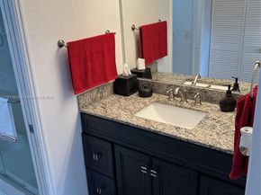 12550 SW 15th St 307E, Pembroke Pines FL 33027