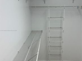 12550 SW 15th St 307E, Pembroke Pines FL 33027