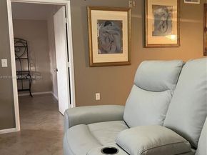 12550 SW 15th St 307E, Pembroke Pines FL 33027