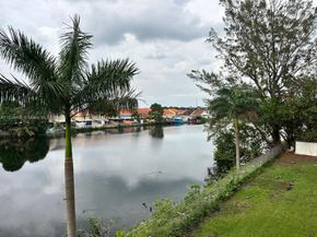 2775 W 52nd St 305, Hialeah FL 33016