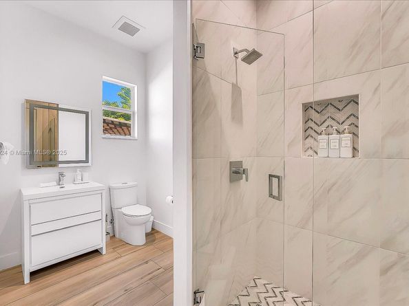 1522 NE 17th Way, Fort Lauderdale FL 33304