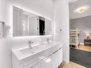 1522 NE 17th Way, Fort Lauderdale FL 33304