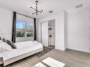 1522 NE 17th Way, Fort Lauderdale FL 33304