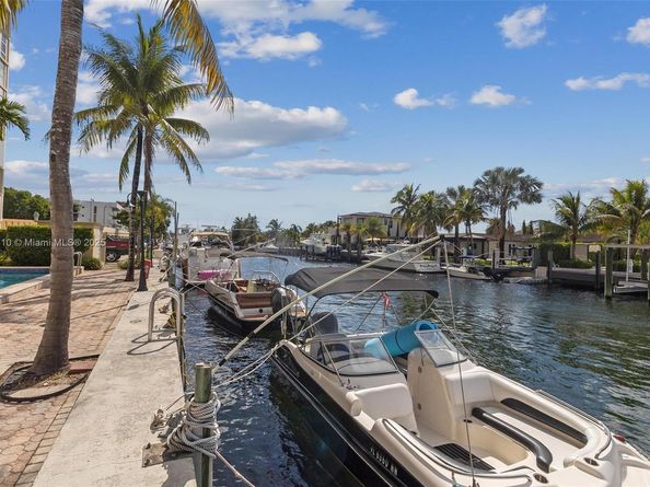 2350 NE 135th St 504, North Miami FL 33181