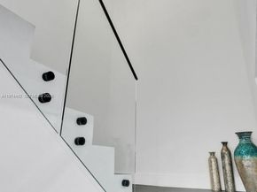 2723 NE 164th St 77, North Miami Beach FL 33160