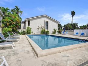 2723 NE 164th St 77, North Miami Beach FL 33160