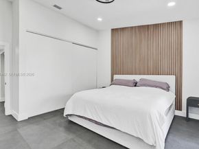 2723 NE 164th St 77, North Miami Beach FL 33160