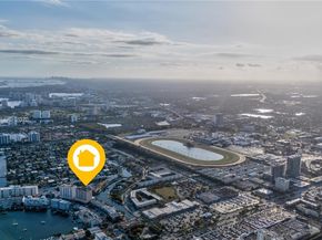 437 Golden Isles Dr 4D, Hallandale Beach FL 33009