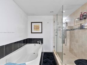 4000 NE 168th St PH5A, North Miami Beach FL 33160