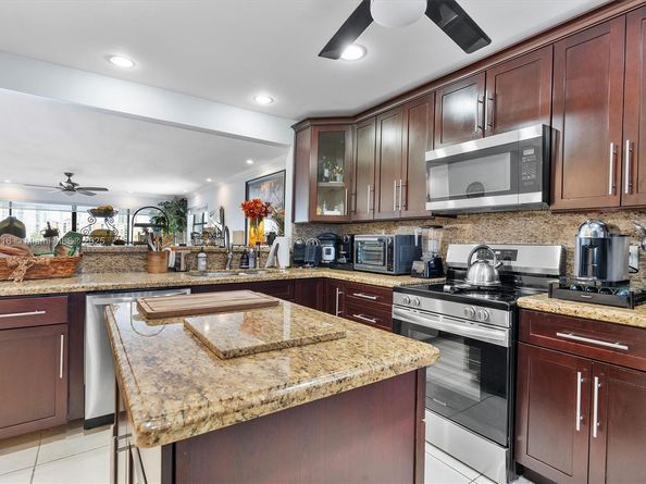 4000 NE 168th St PH5A, North Miami Beach FL 33160