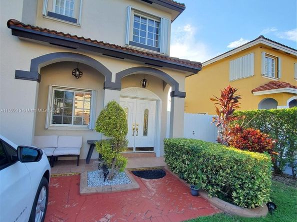 4124 SW 91st Ct, Miami FL 33165