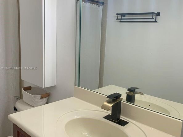 4124 SW 91st Ct, Miami FL 33165