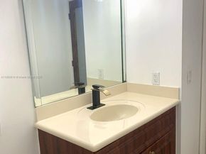 4124 SW 91st Ct, Miami FL 33165