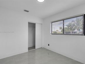 1000 NW 198th St, Miami Gardens FL 33169