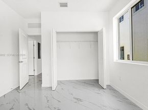 22445 SW 125th Ave 18A, Miami FL 33170