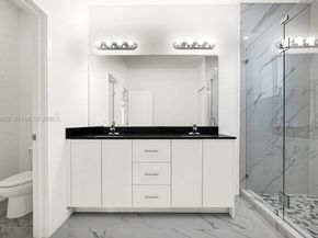 22445 SW 125th Ave 18A, Miami FL 33170