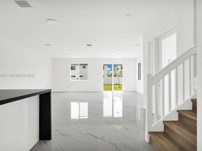 22445 SW 125th Ave 18A, Miami FL 33170