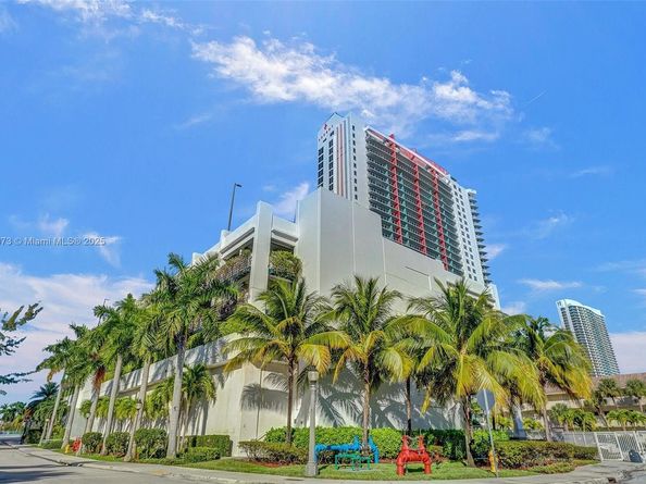 2602 E Hallandale Beach Blvd R408, Hallandale Beach FL 33009