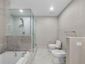 Undisclosed Address #A11981590, Miami FL 33132