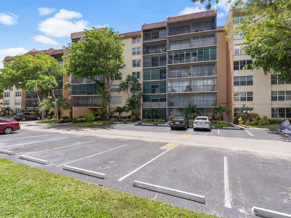 3771 Environ Blvd 253, Lauderhill FL 33319