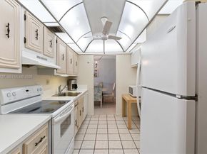 3771 Environ Blvd 253, Lauderhill FL 33319