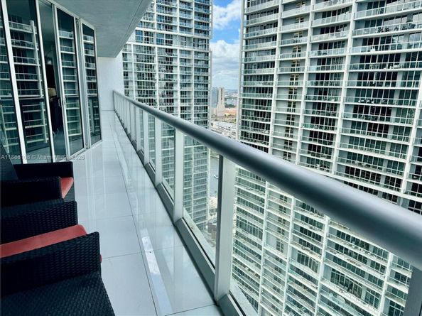 495 Brickell Ave 3504, Miami FL 33131
