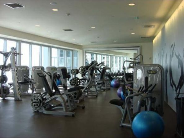 495 Brickell Ave 3504, Miami FL 33131