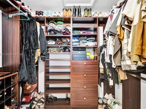 3703 NW 91st Ln, Sunrise FL 33351