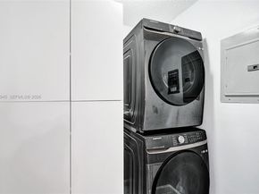 3703 NW 91st Ln, Sunrise FL 33351