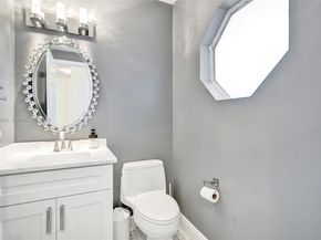 3703 NW 91st Ln, Sunrise FL 33351