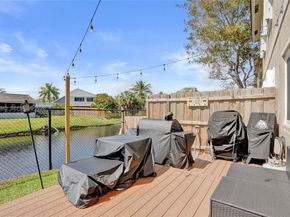 3703 NW 91st Ln, Sunrise FL 33351