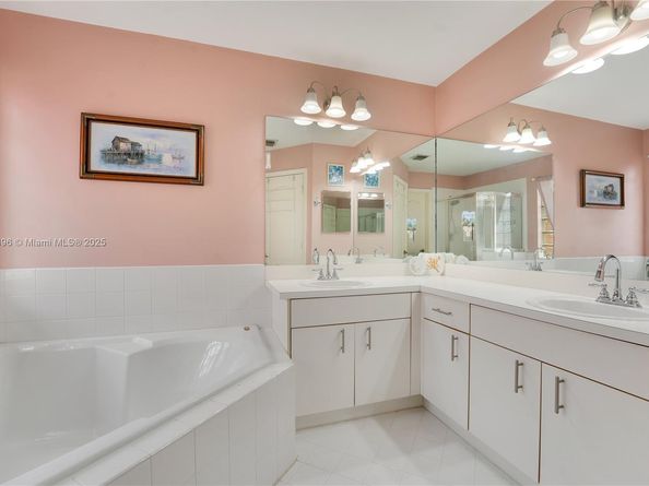 15430 SW 143rd Ter, Miami FL 33196