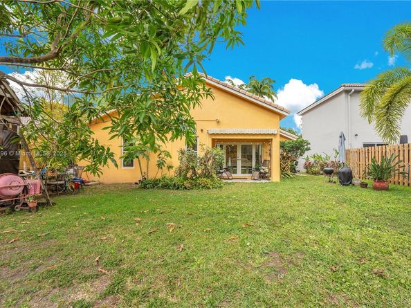 15430 SW 143rd Ter, Miami FL 33196