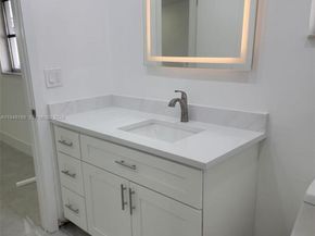 1832 SW 17th St, Boynton Beach FL 33426