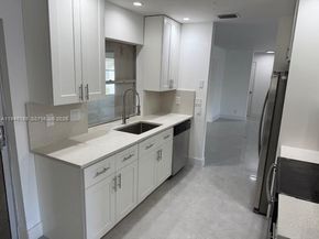 1832 SW 17th St, Boynton Beach FL 33426