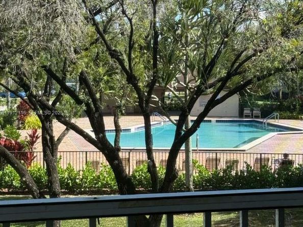 Undisclosed Address #A11912116, Pembroke Pines FL 33027