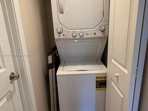 Undisclosed Address #A11912116, Pembroke Pines FL 33027