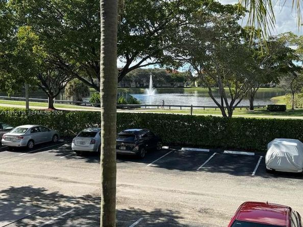 Undisclosed Address #A11912116, Pembroke Pines FL 33027