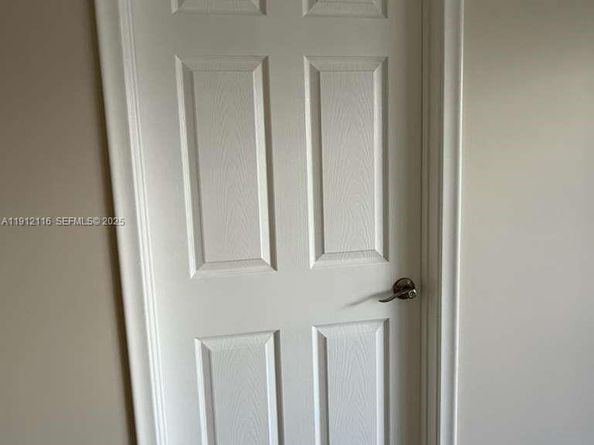 Undisclosed Address #A11912116, Pembroke Pines FL 33027