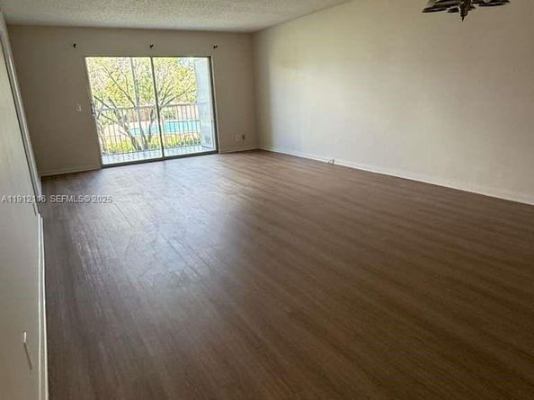 Undisclosed Address #A11912116, Pembroke Pines FL 33027