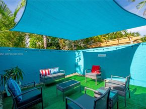 1633 Tyler St, Hollywood FL 33020