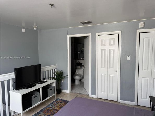 865 Collins Ave 305, Miami Beach FL 33139