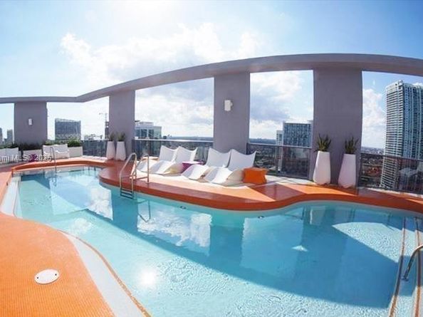 31 SE 6th St 907, Miami FL 33131