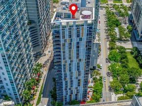 31 SE 6th St 907, Miami FL 33131