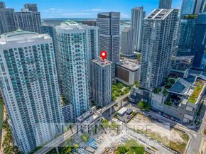 31 SE 6th St 907, Miami FL 33131