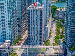31 SE 6th St 907, Miami FL 33131